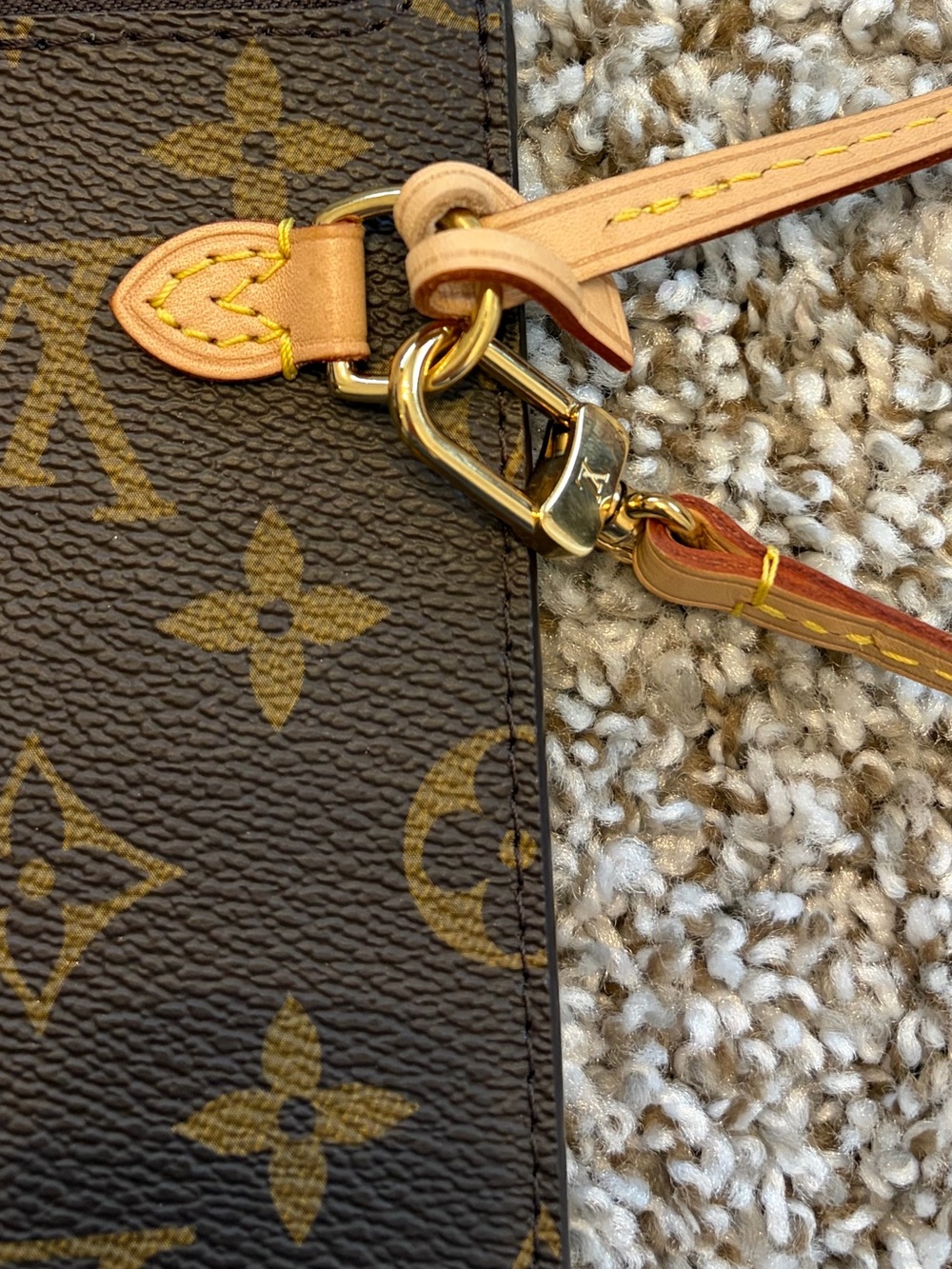Like New 2024 Louis Vuitton Monogram Wristlet Pouch in Brown and Tan - Picture 7 of 16